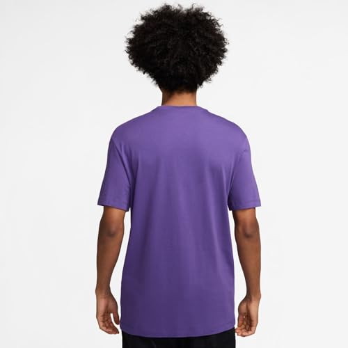 Image of Nike Men's Sportswear Club T-Shirt