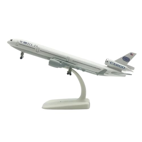 Realizzato in metallo pressofuso/lega tramite pressofusione, questo modello è un must per la collezione di ogni appassionato di aviazione. Questa replica di aereo, ricca di dettagli, incarna l'eleganza senza tempo e la leggendaria eredità di velivoli iconici. Il design classico dura per sempre. Collezionare modellini di aerei è un hobby e una passione, oltre ad avere un buon valore economico.