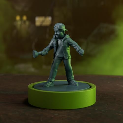 Hasbro Gaming F4541 Avalon Betrayal at House on The Hill 3rd Edition Cooperative Board Game from 12 Years for 3-6 Players, Multi, One Size