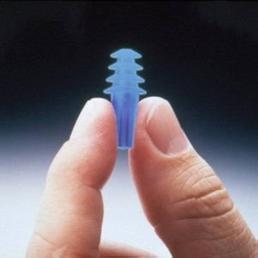 Amazon | ハイテク耳栓「イヤープレーン（大人用）」ケース付き