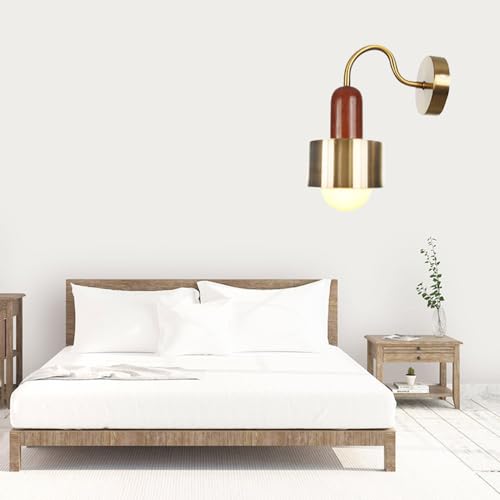 Aplique de pared LED recargable en oro cepillado y base de madera natural 3