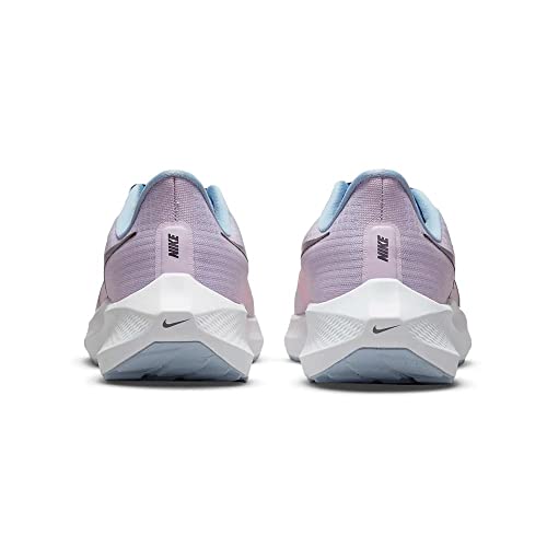 Nike Women's Low-Top Sneakers4