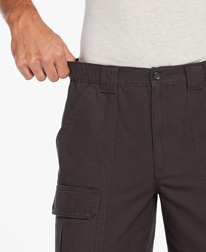 Image of Savane Mens 8 inch Hiking Cotton Cargo Shorts with Tech Pocket (Available in Big & Tall)