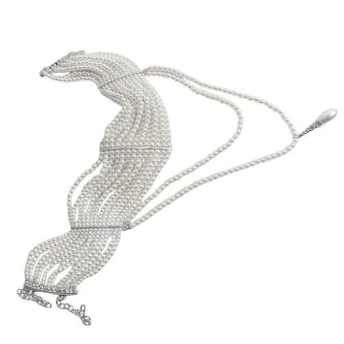 Collier tendance perles et glands : l'atout style de l'université au bureau