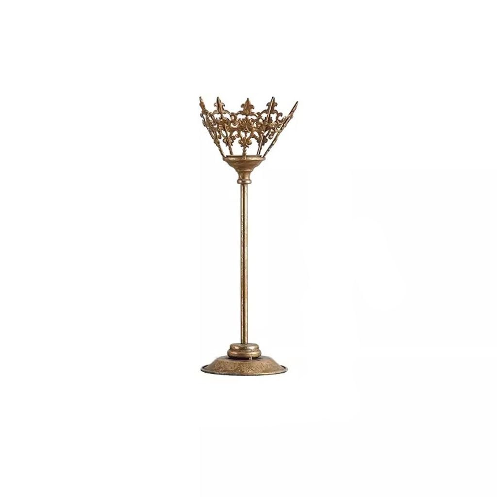 Chandelier en fer rétro pour stabiliser vos bougies et décorer votre table