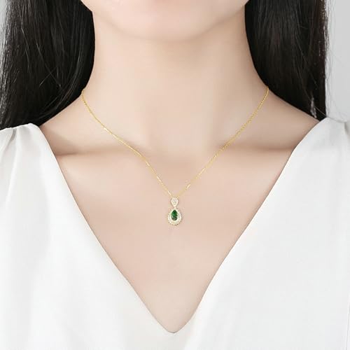 Collier pendentif vert en argent pour illuminer vos tenues chic