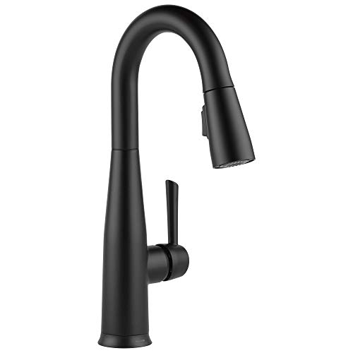 Delta Faucet Essa Llave de una manija para bar/preparación con acoplamiento de magnatita y cabezal rociador Touch-Clean, 9913-BL-DST