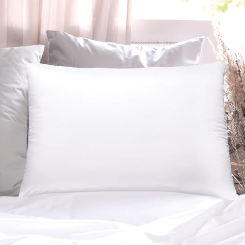 almohada blanca Marca Colchas Concord