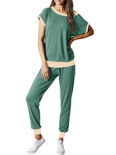 CRAZY GRID 2-Piece Travel Outfit for Women Forest Green Asymmetrical