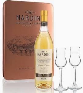 💥 Bullet Points (≈500 caratteri ciascuno, stile marketing aggressivo) 🥃 GRAPPA RISERVA 3 ANNI – ECCELLENZA ITALIANA: La Grappa Riserva Nardini è un capolavoro della distillazione artigianale italiana. Invecchiata per almeno 3 anni in botti di rovere di Slavonia, conquista con la sua morbidezza, eleganza e complessità aromatica. Un distillato nobile, espressione di oltre due secoli di tradizione firmata Nardini, la più antica distilleria d’Italia