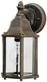 Maxim Cast-One Light Outdoor Wall Mount in Early American Style-5.5 Inches Wide by 10 inches high-Rust Patina Finish