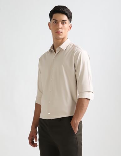 Image of Arrow New York Men's Solid Slim Fit Shirt