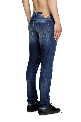 Diesel 1979 Sleenker Skinny Jeans2