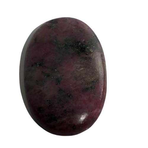 Rubis cabochon pour sublimer vos tenues de soirée avec un pendentif artisanal unique