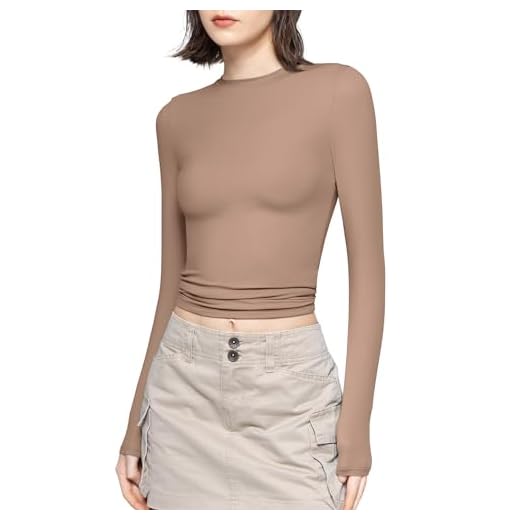 PUMIEY Women's Long Sleeve T Shirts Crew Neck Slim Fit Going Out Tops for Women Sexy Basic Tee, Taffy Medium