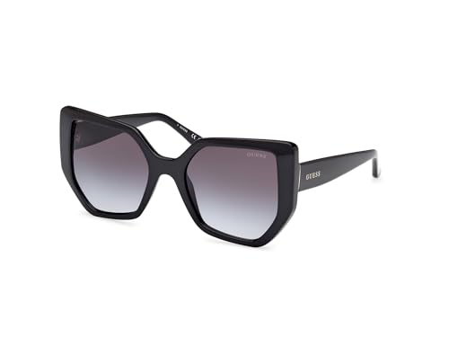 Look: Shiny Black aggiunge un tocco attuale ed è facile da abbinare