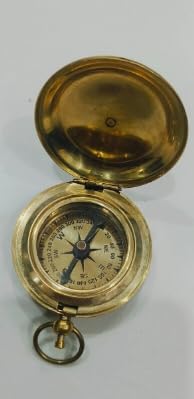 Brújula de bolsillo vintage de latón con tapa y anillo miniatura 3