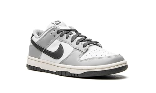 Image of Nike Women's Dunk Low Sneaker
