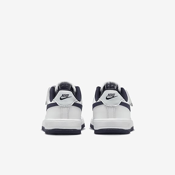 Nike Force 1 Low EasyOn Little Kids' Shoes (FN0237-104, White/Football Grey/Midnight Navy) Size 1.54