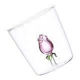 Fabrication artisanale : ce verre à vin en forme de rose est soufflé et sculpté à la main, faisant de chaque verre une pièce unique de verrerie pour réception de mariage, verre à vin bourguignon ou verre de bar