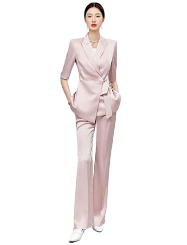 Costume en satin formel pour femme : l'élégance chic d'un smoking à revers de pointe
