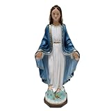 La realizzazione dei nostri articoli inizia nel momento in cui è effettuato l'ordine per questo potrebbe essere necessario aspettare qualche giorno affinché venga creata e spedita. La lavorazione artigianale consente di eseguire piccole personalizzazioni su richiesta.