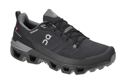 Image of On Women's Cloudwander Waterproof Sneakers