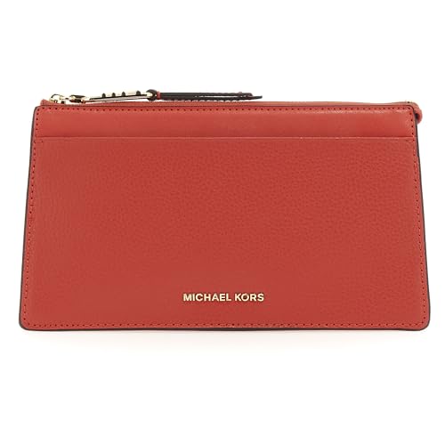 Lleva el estilo Michael Kors con esta elegante chaqueta. Correa ajustable y cierre de cremallera para un ajuste perfecto. Un diseño sofisticado que realza tu figura.