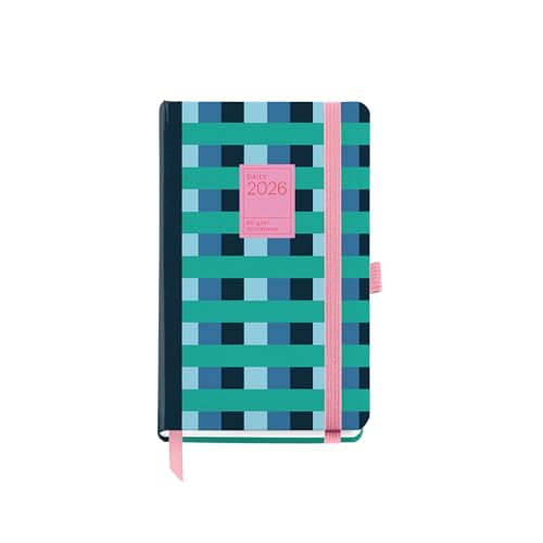 Miquelrius - Agenda 2026 día por página, Formato pequeño (90 x 140 mm), Planificación diaria, Cubierta rígida cartón, Encuadernada, Cierre goma elástica, Papel 80 g/m², Español-EN-PT, Color block
