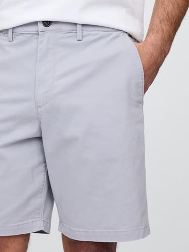 Image of Gap Men Solid Regular Fit Mid Rise Shorts