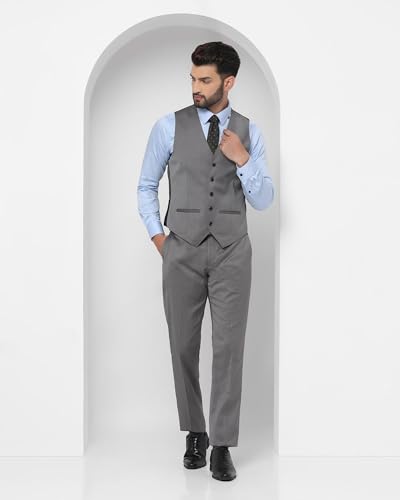 Image of Blackberrys Men Polyester Solid Slim Burgundy Peak Suit
