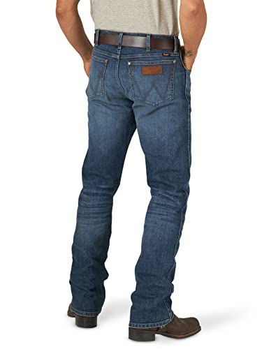 Image of Wrangler Men's Retro Slim Fit Straight Leg Jean