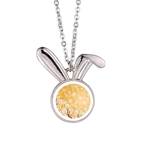 Collier lapin japonais blanc à motif pétale en émail