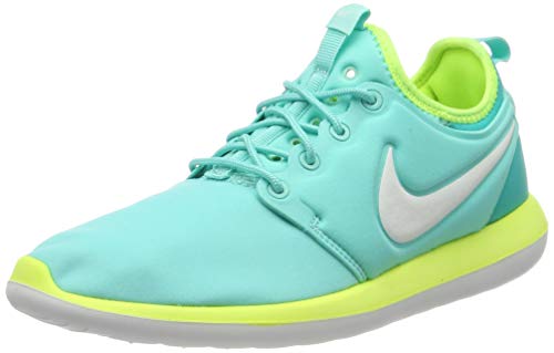 Nike Roshe Two GS basket running femme noire en textile respirant pour le sport