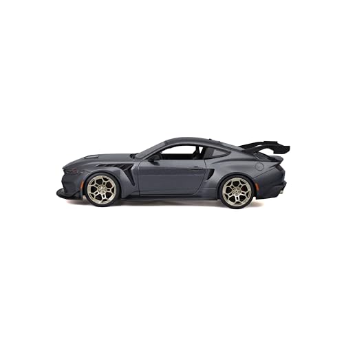 Image of Maisto 1:18 Special Edition 2025 Ford Mustang GTD, Metallic Gray