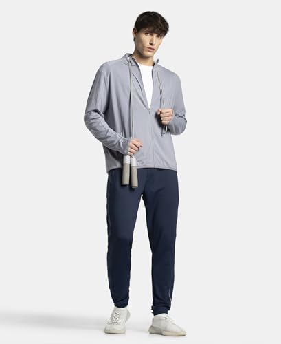Image of Jockey SP17 Men's Soft Touch Microfiber Elastane Stretch Thumbhole Jacket with Stay Dry Treatment
