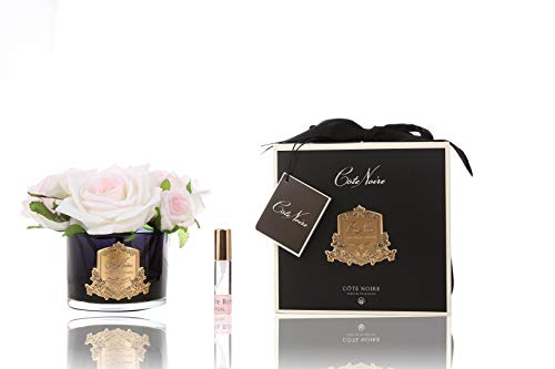 Cote Noire Cinq roses parfumées dans un vase en verre noir - Blush blanc Cover