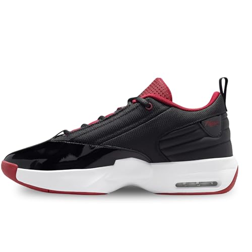 Image of Jordan Max Aura 6 Men's Shoes (FQ8298-101, White /Black /Metallic Gold)