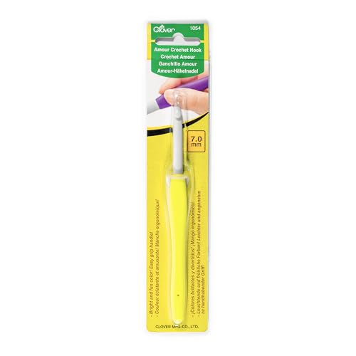 Clover Amour Crochet Hook (7.0 mm) Yellow