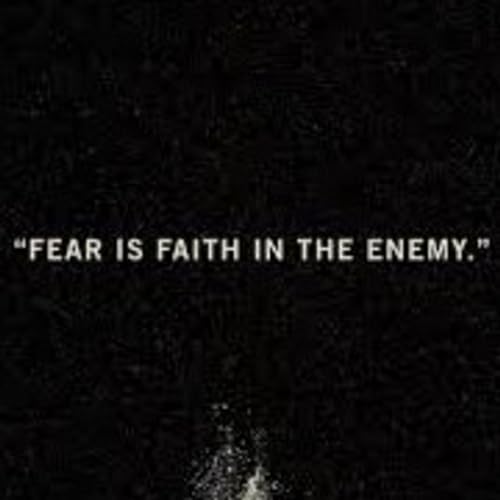 Page de couverture de Fear Activates the devil &Faith Activates God