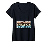 Photo Gallery donna because smiles are priceless spread joy citazione positiva maglietta con collo a v Photo Gallery donna because smiles are priceless spread joy citazione positiva maglietta con collo a v