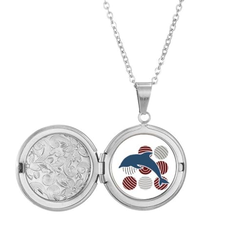 Collier médaillon dauphin, un symbole de liberté et de joie