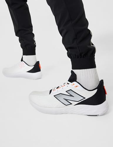 Image of New Balance Men ARISIN Running Shoes