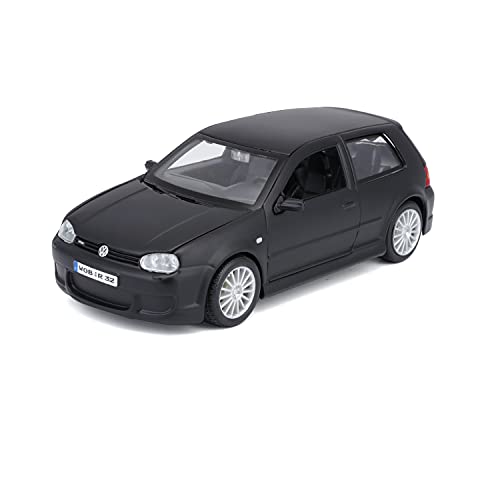 Maisto VW Golf R32 : modèle de Voiture à l'échelle 1:24, Portes Mobiles 20 cm, Noir Mat (531290M)