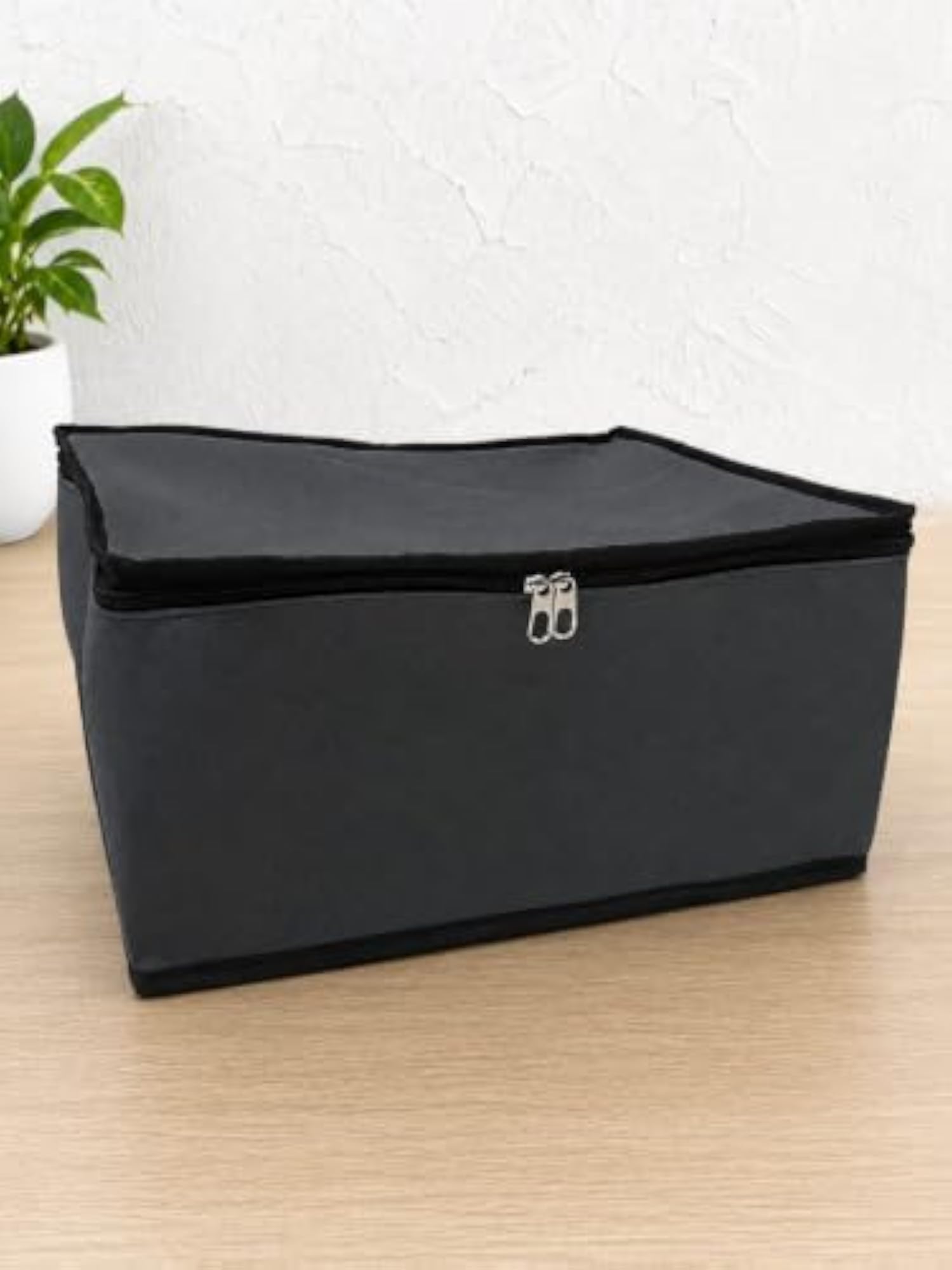 Multipurpose Double Bed Blanket Cover for Storage