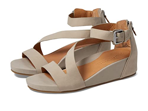 Image of Gentle Souls by Kenneth Cole Women's Gwen