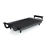La plancha de asar de Princess Table Chef Economy es ideal para 2 o 4 personas gracias a su amplia superficie para cocinar de 43 x 23 cm. Disfruta de una cena en la que podréis cocinar sentados en la mesa o bien úsala en la cocina para preparar los aperitivos para una ocasión especial