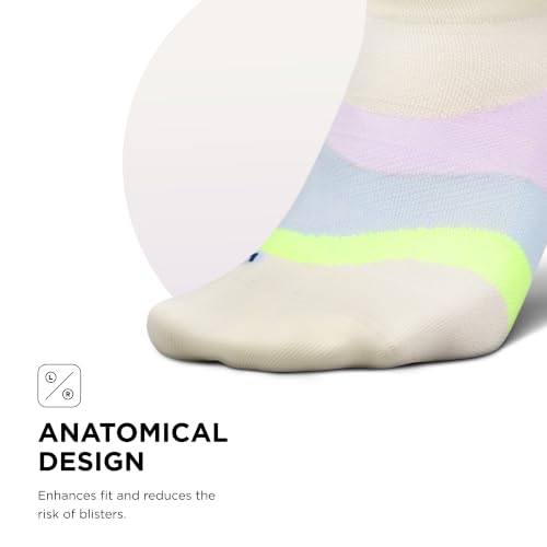 Image of Feetures Elite Light Cushion Mini Crew Sock - Sport Sock with Targeted Compression