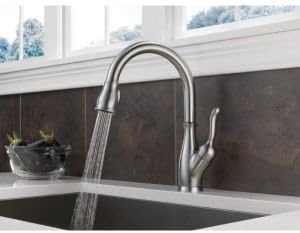 Miniatura 4 de DELTA FAUCET Leland - Grifo para cocina de níquel cepillado con función táctil, monocontrol con rociador extensible, tecnología Touch2O y cabezal de