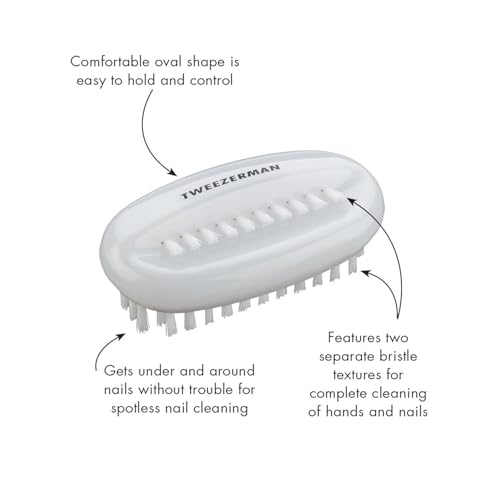 Image of Tweezerman Dual Surface Nail Brush